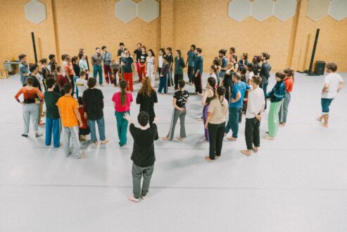 David Zambrano teaching photo by Arnaud Beelen
